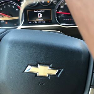 Meet your Posher, Nic